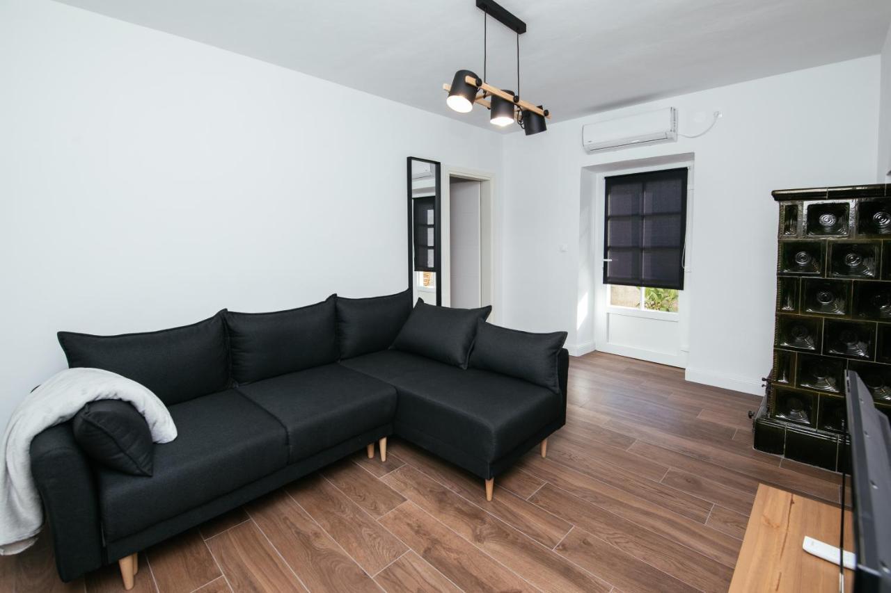 Barbarossa Apartment Свети свети Филип и Яков Екстериор снимка